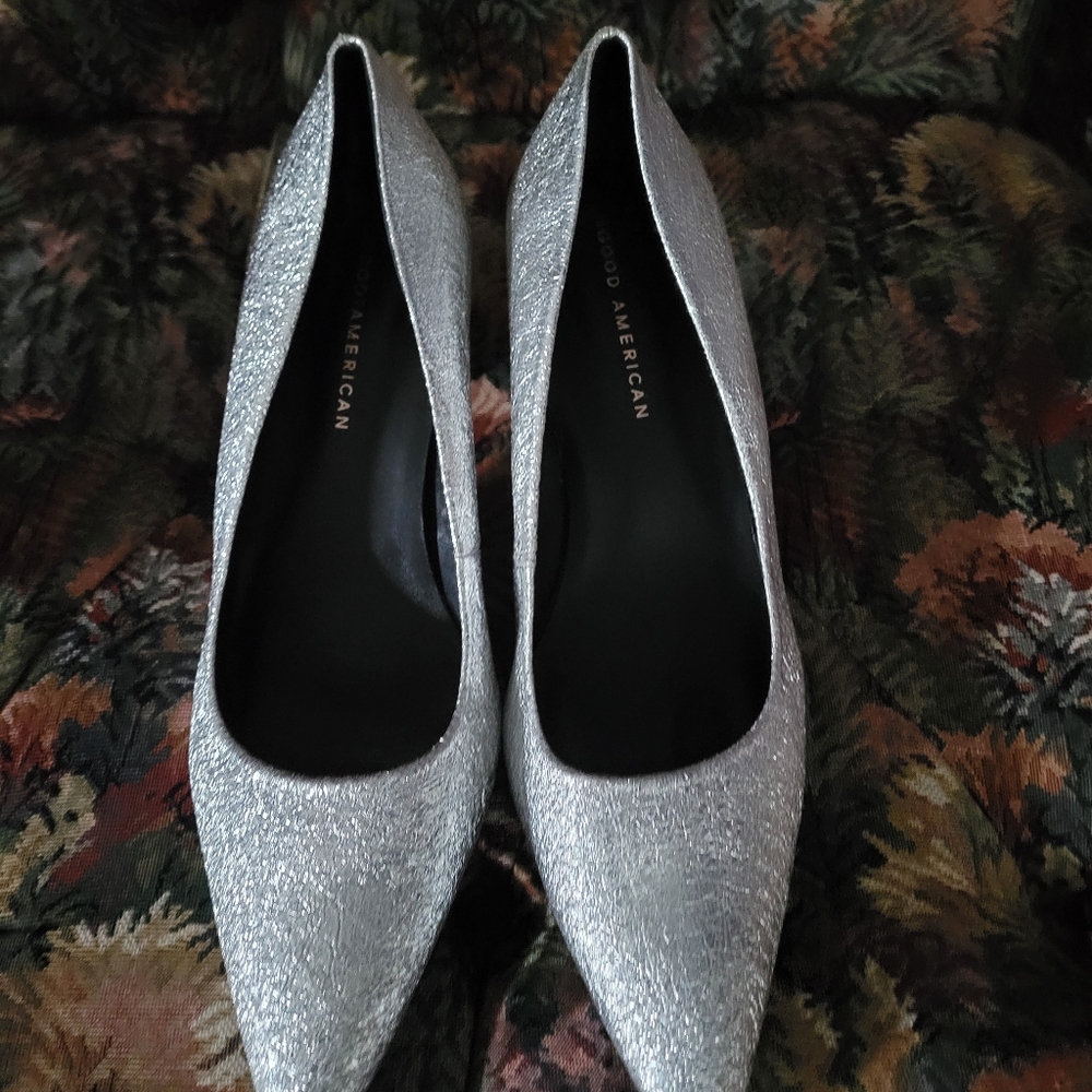 Women's shoes